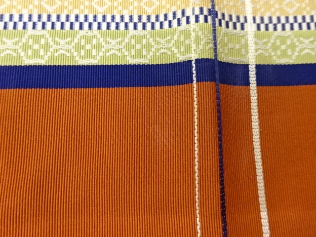  本場筑前博多変わり格子に幾何学模様織出し名古屋帯